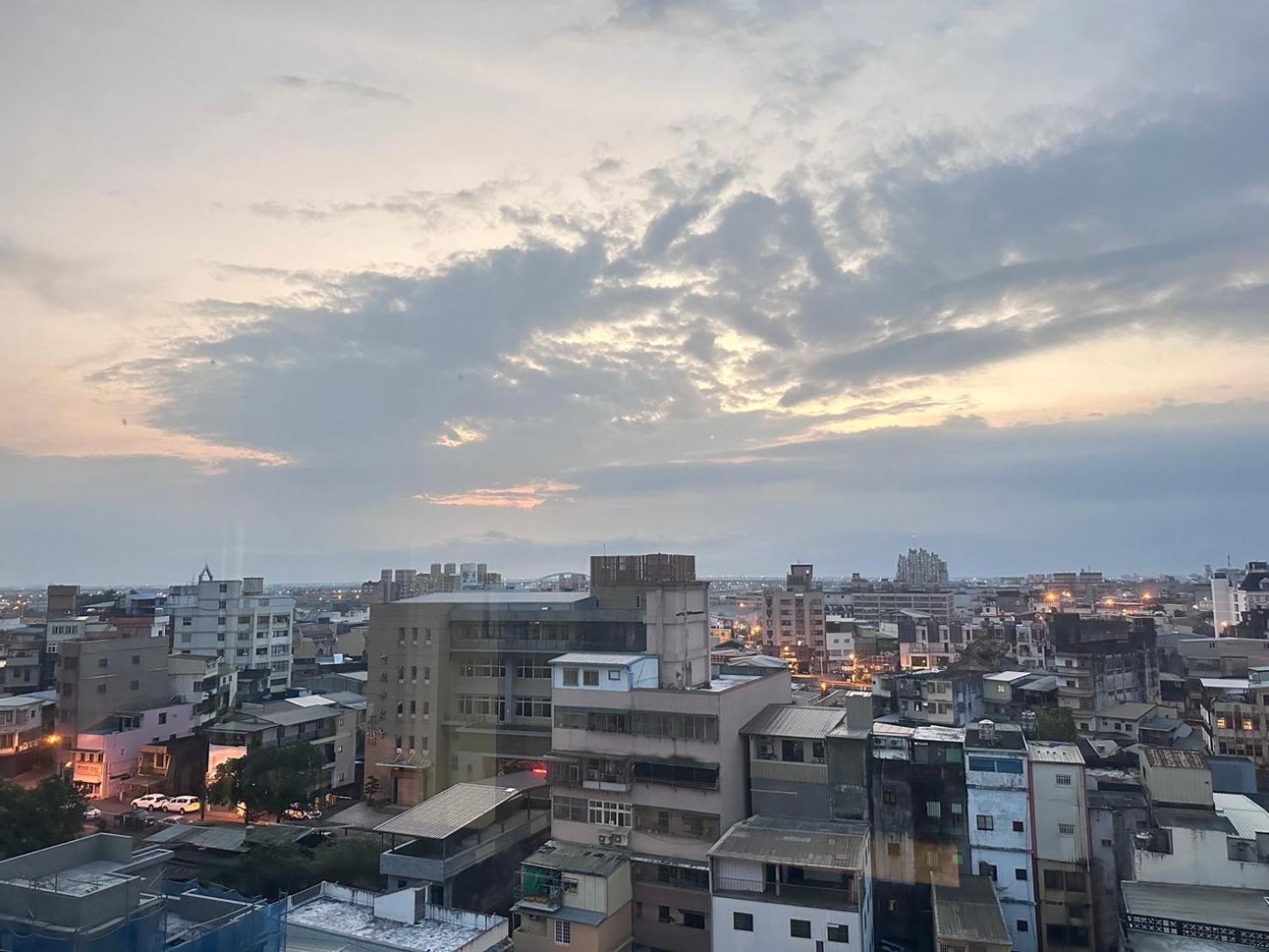 可青大飯店grand Ke-Cing Hotel Yilan Ngoại thất bức ảnh